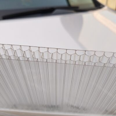 Clear Blue Green Bronze 6mm to 16mm Honeycomb Polycarbonate Sheet Lightweight High Strength and Excellent Structural Performance for Roofing